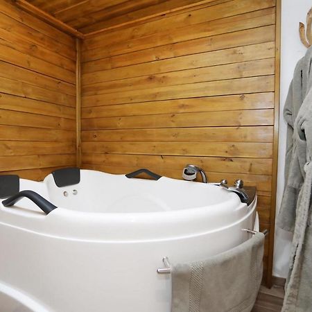 Jaillans Chambre D'Hotes Des Loyes المظهر الخارجي الصورة